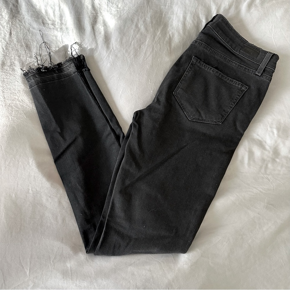 Paige black skinny distressed jeans size 26